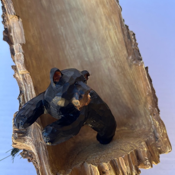 Pine Tree Trunk with Black Bear Wine Bottle Holder Resin Cabin Lodge Decor New - Picture 5 of 5